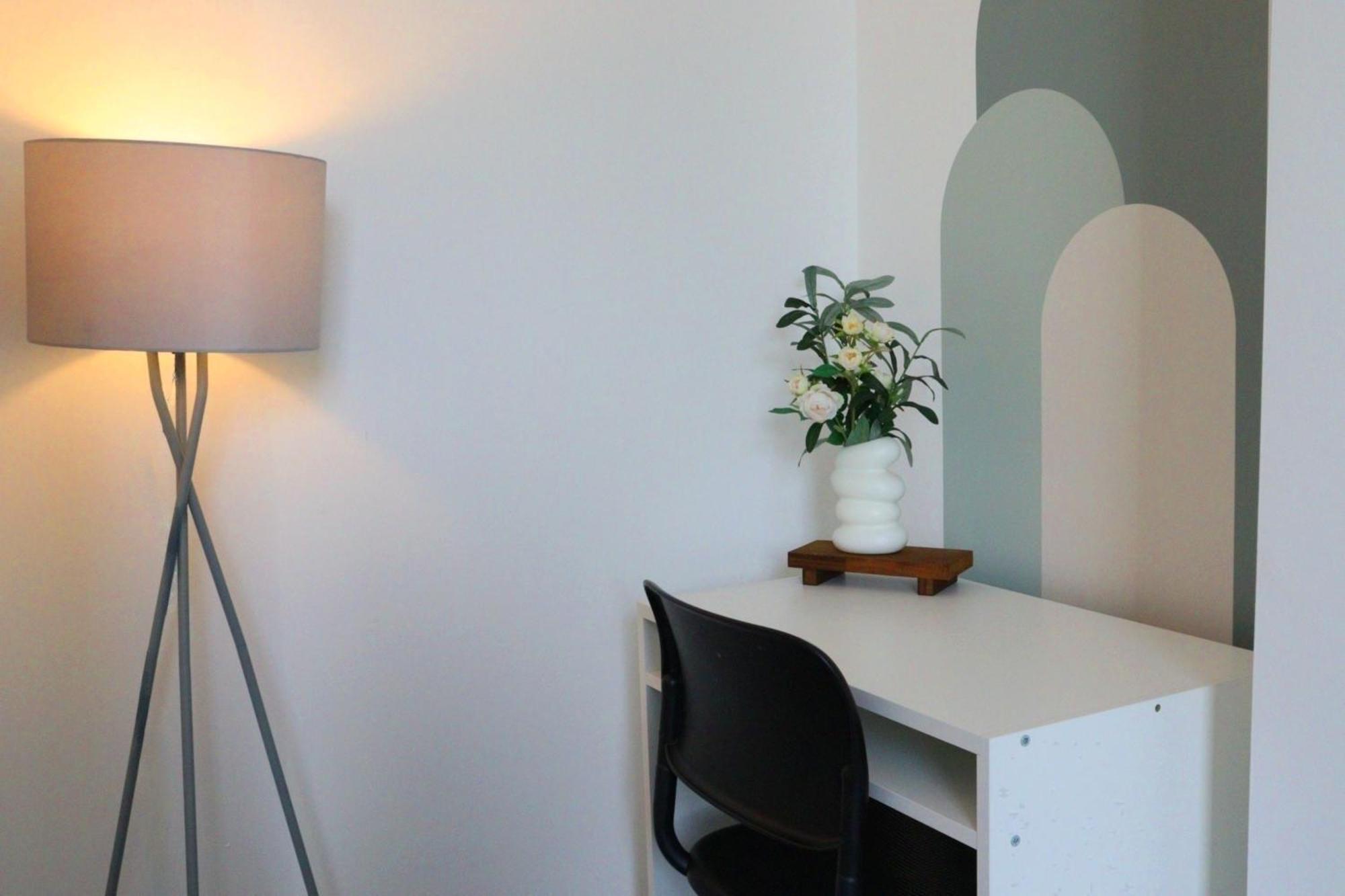 Brand New Modern Apartments Steps From Gloucester Quays Exterior photo